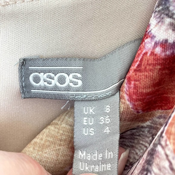 Asos | Garden Party Vintage Cup Prom Midi Floral Puff Sleeve Scuba Dress | 4 - Picture 10 of 14